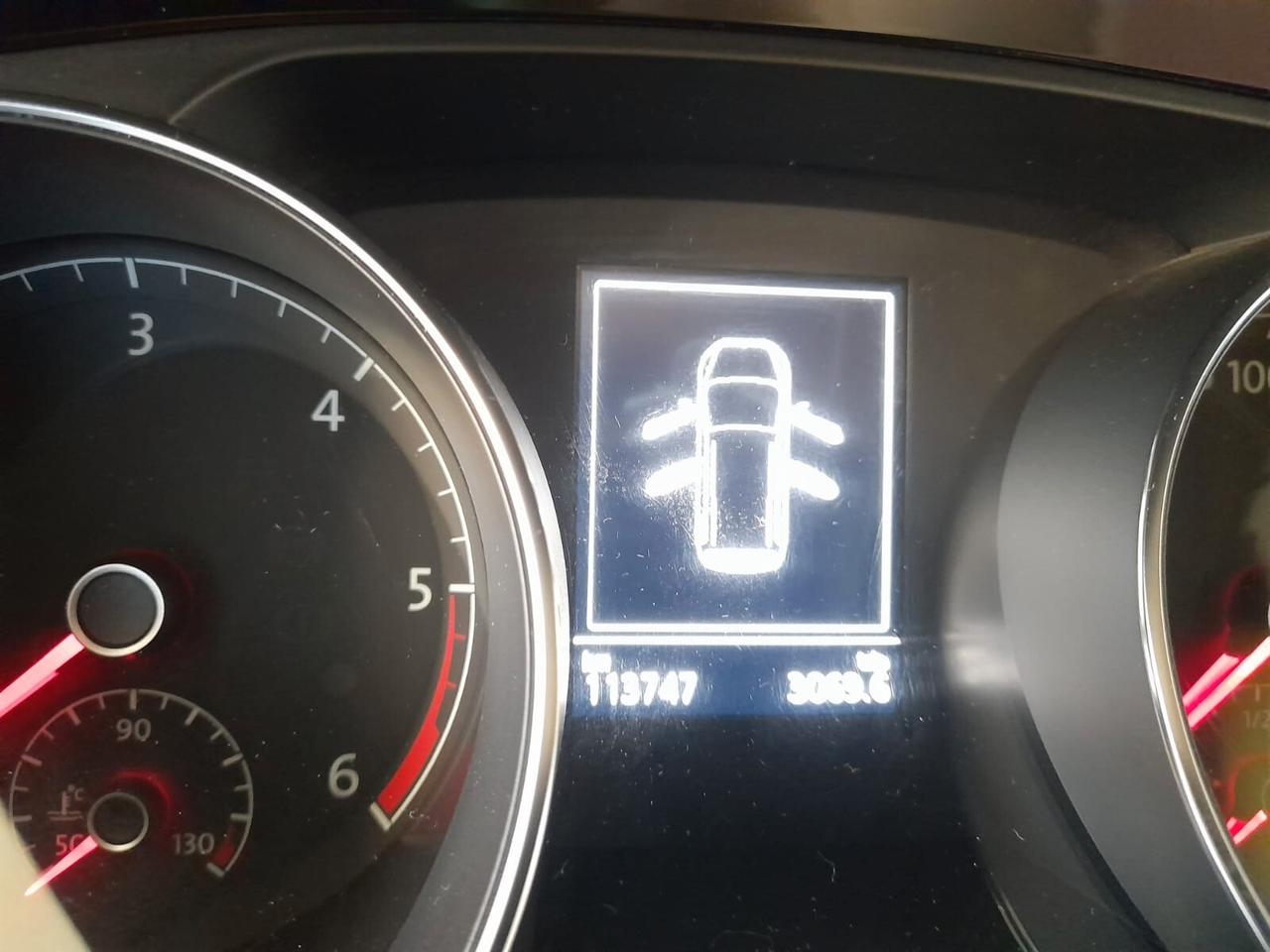 Volkswagen Touran 7 POSTI 1.6 TDI Comfortline BlueMotion Technology