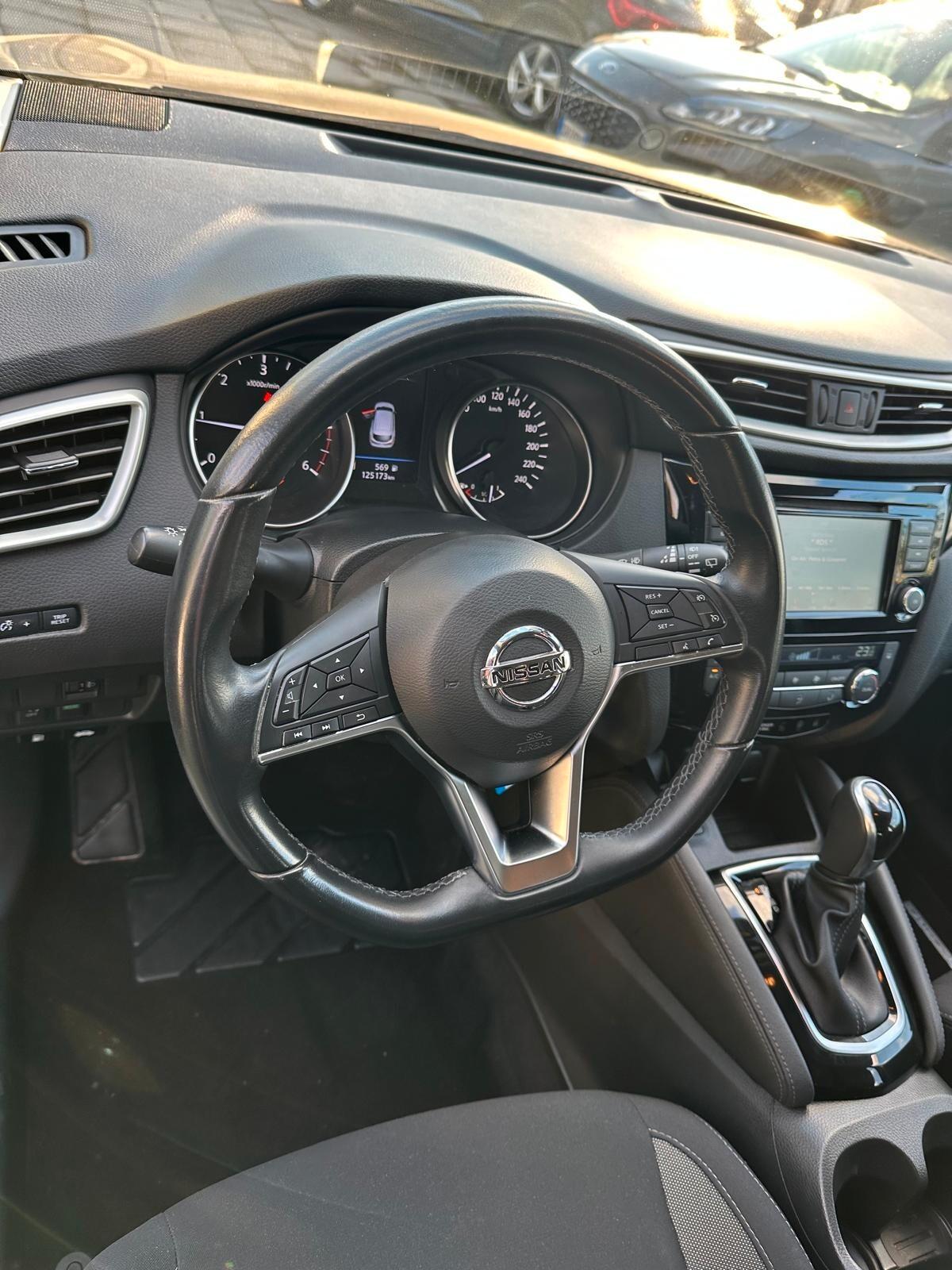 Nissan Qashqai 1.5 dCi 115 CV Business 2020 CAMBIO AUTOMATIC-NAVIG-