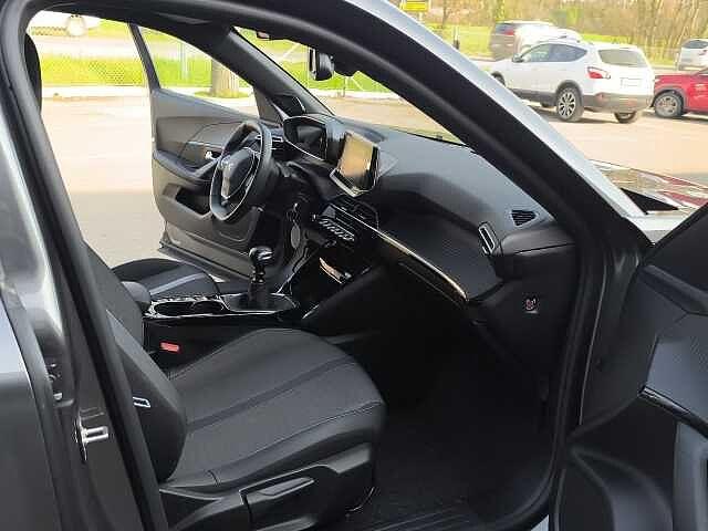 Peugeot 2008 PureTech 100 S&S Allure