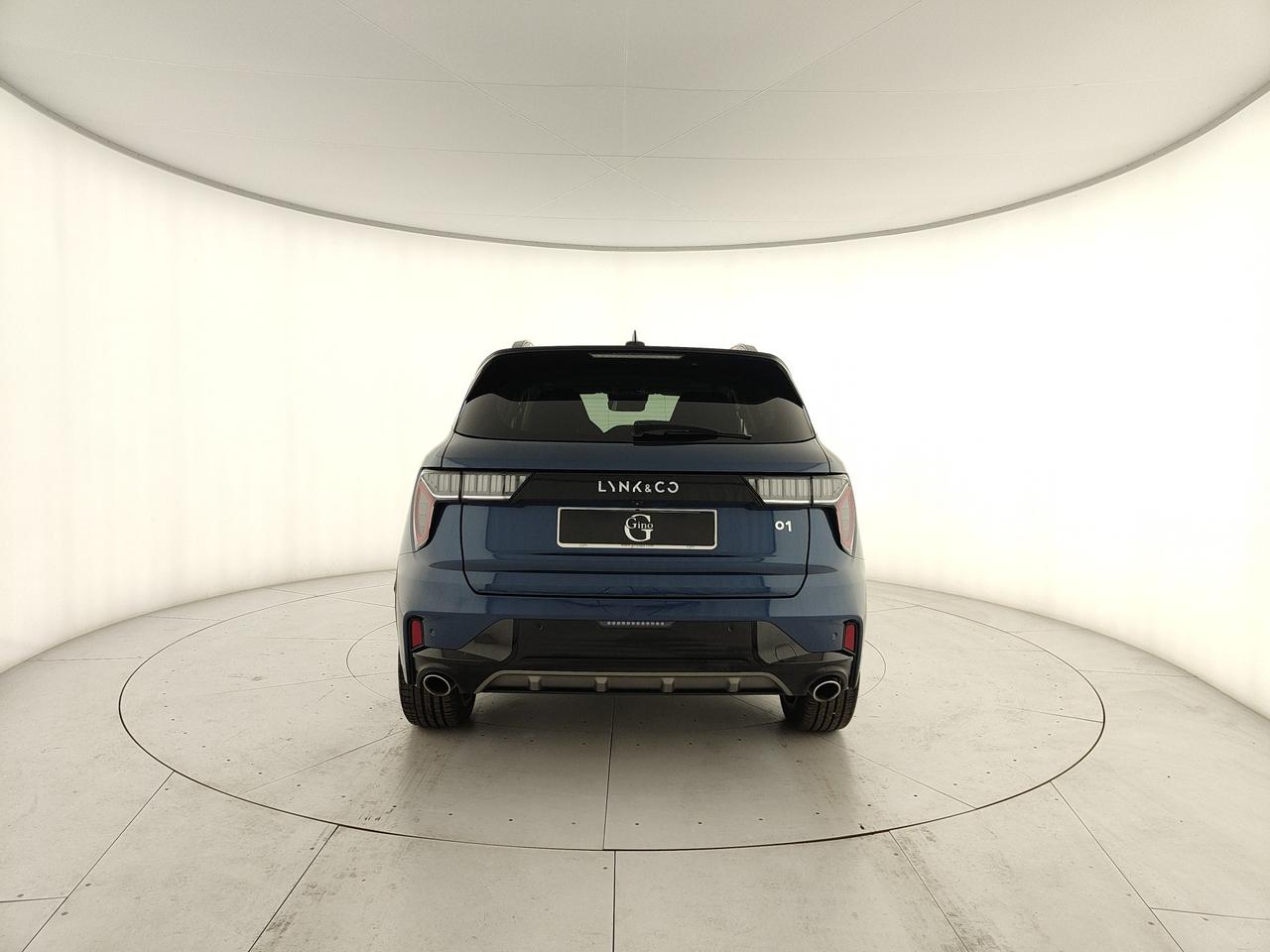 LYNK&CO 01 1.5 td phev auto