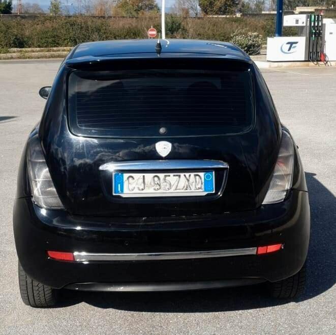 Lancia Ypsilon 1.3 Multijet 16V Platino