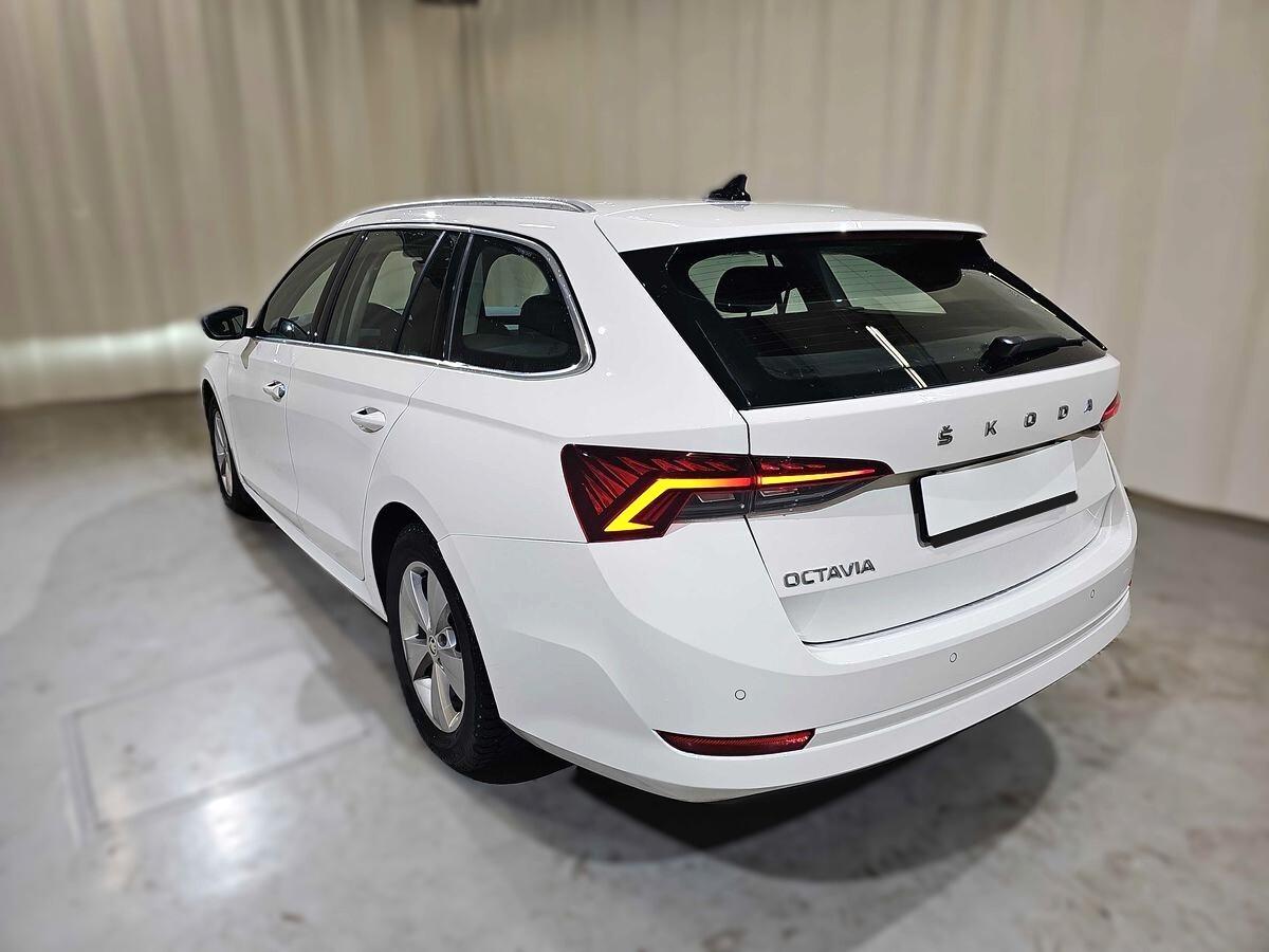 SKODA OCTAVIA 1.5 e-TEC DSG Wagon (IVA DEDUCIBILE)