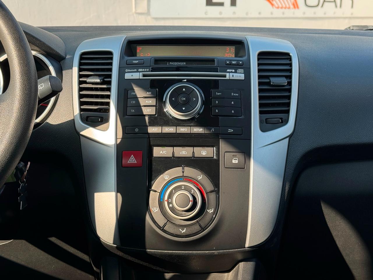 Kia Venga 1.4 EcoGPL Active 90 cv