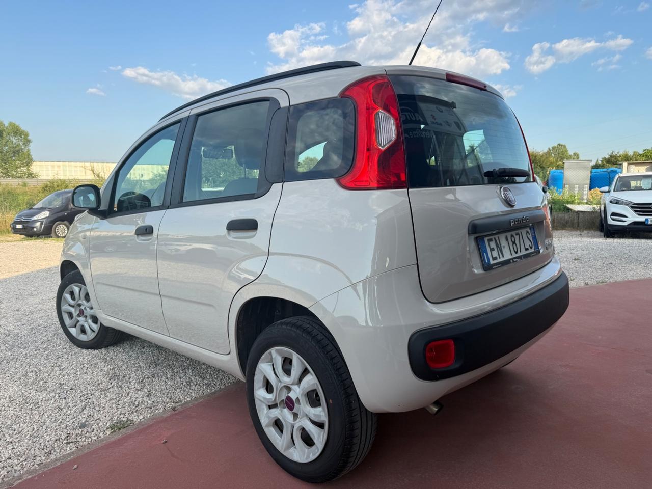 Fiat Panda 0.9 TwinAir Turbo Natural Power Lounge