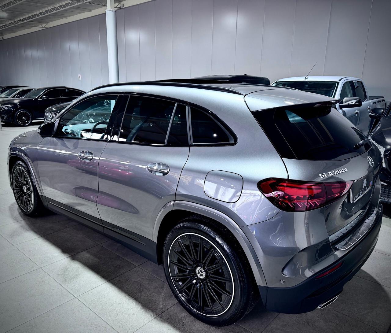 Mercedes-Benz GLA 200 d 150CV AMG Line Premium Plus