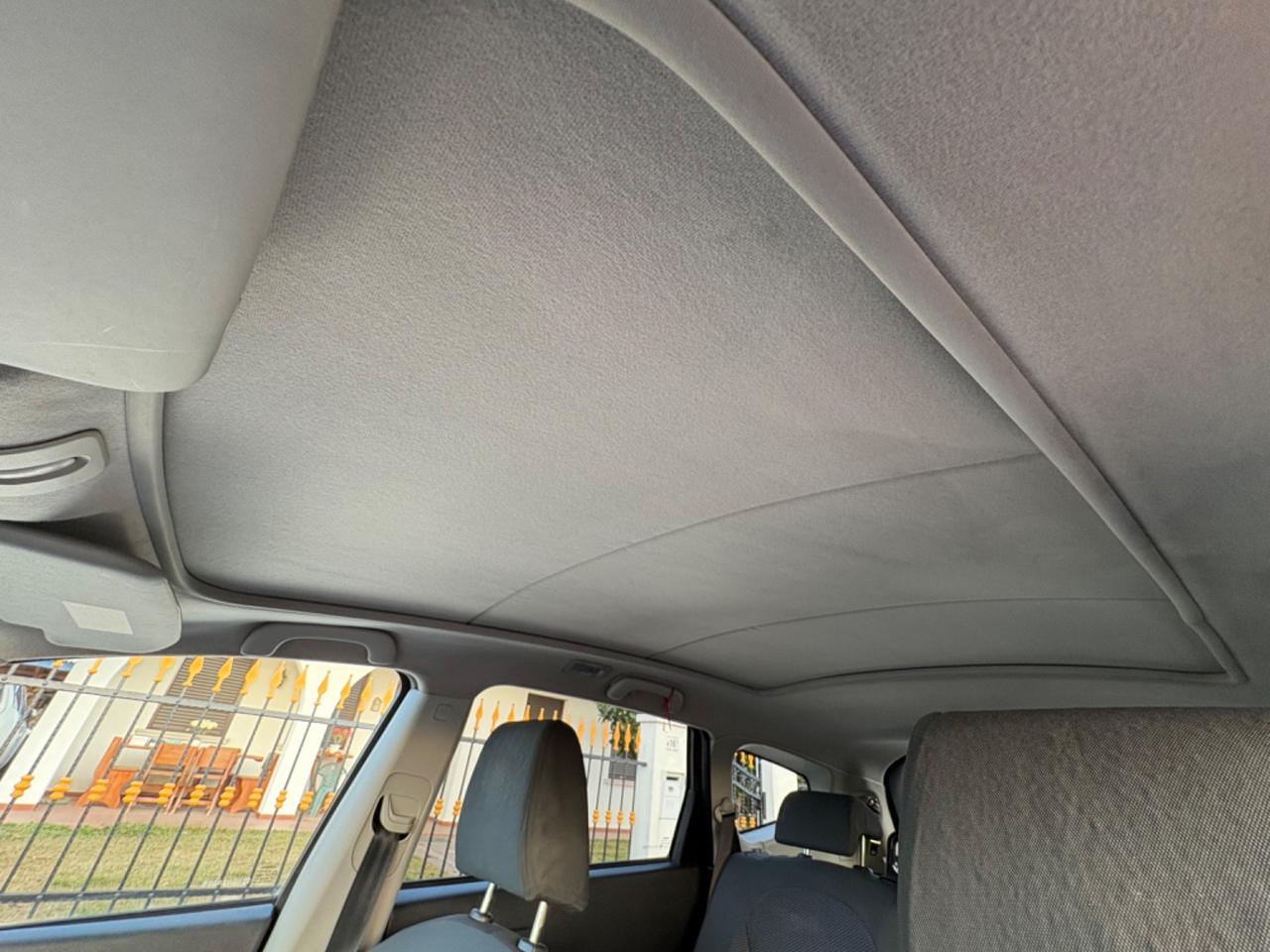 Nissan Qashqai 2.0 Diesel 7 Posti 2010