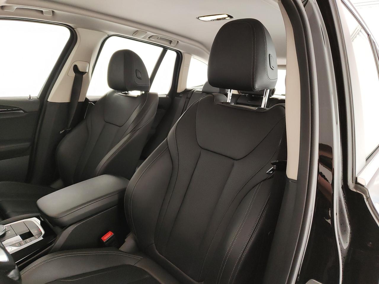 Bmw X3 sDrive18d 48V