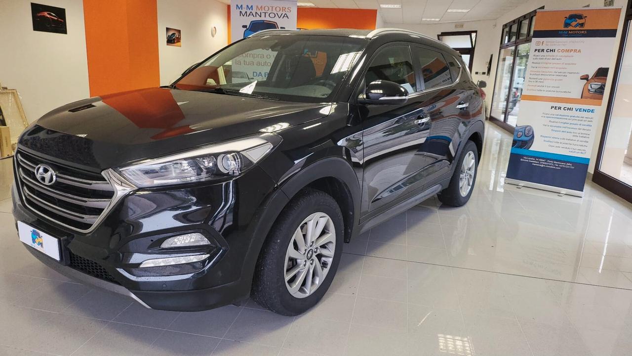 HYUNDAI TUCSON 1.7 CRDi XPossible 2W , (115CV)-OTTIME CONDIZIONI-ADATTA ANCHE A NEO PATENTATI