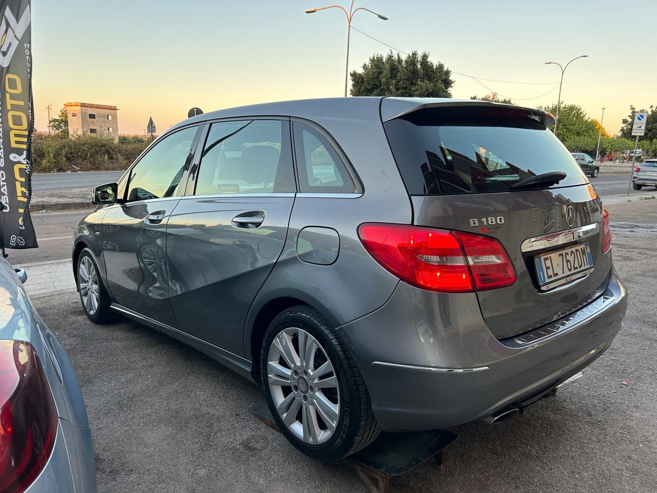 Mercedes-benz B 180 CDI BlueEFFICIENCY Executive