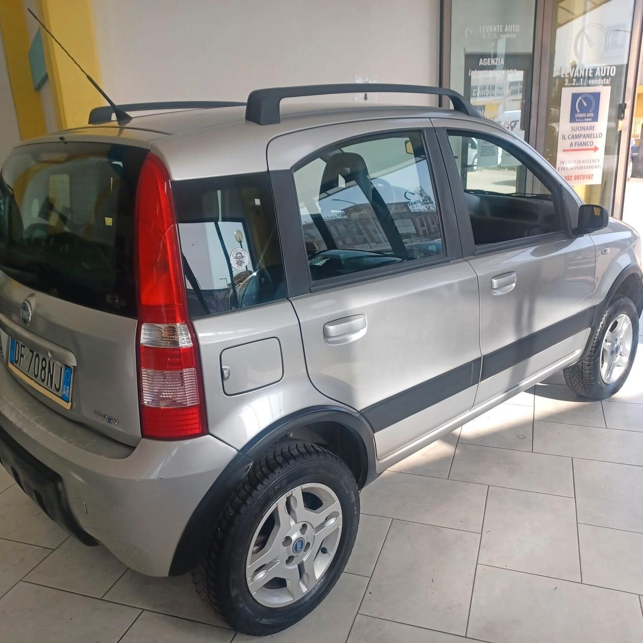 133.978KM PANDA 1.3 MJTD 4X4 MOTORE INFINITO