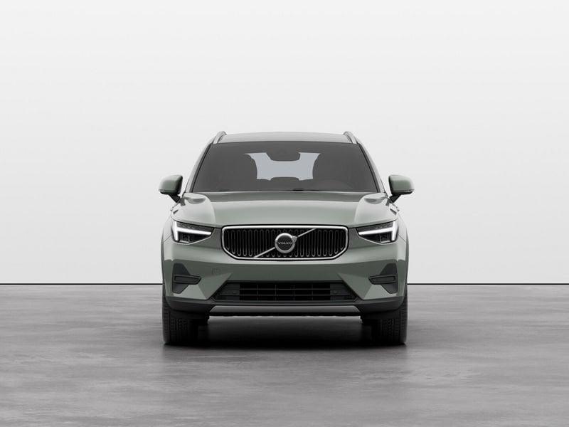 Volvo XC40 B3 163+11 CV Mild Hybrid Automatico Core N1 Autocarro