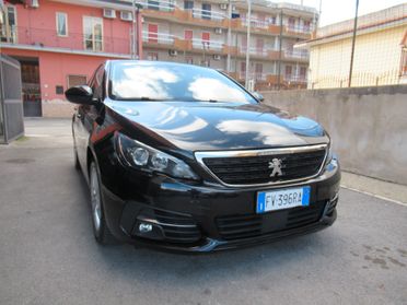 Peugeot 308 BlueHDi 130 S&S Business