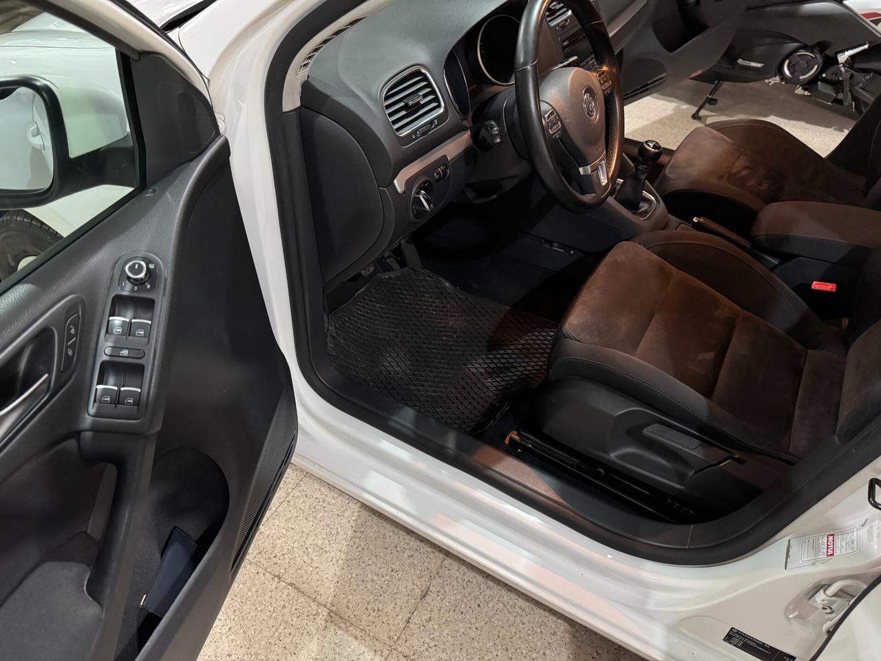 Volkswagen Golf Business 2.0 TDI 140CV 5p. Highline