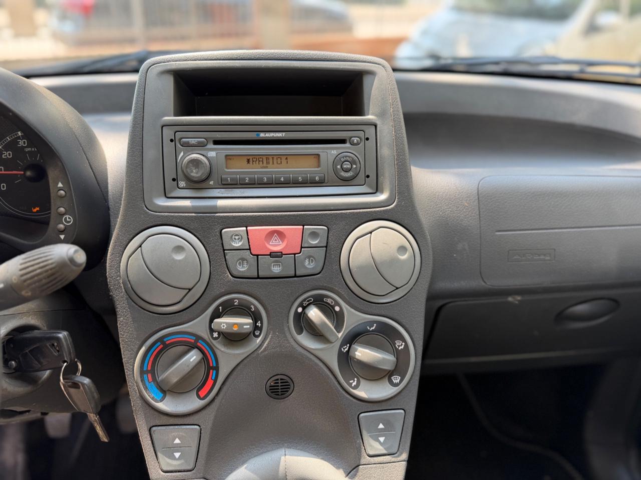 Fiat Panda 1.2 Dynamic Neopatentati