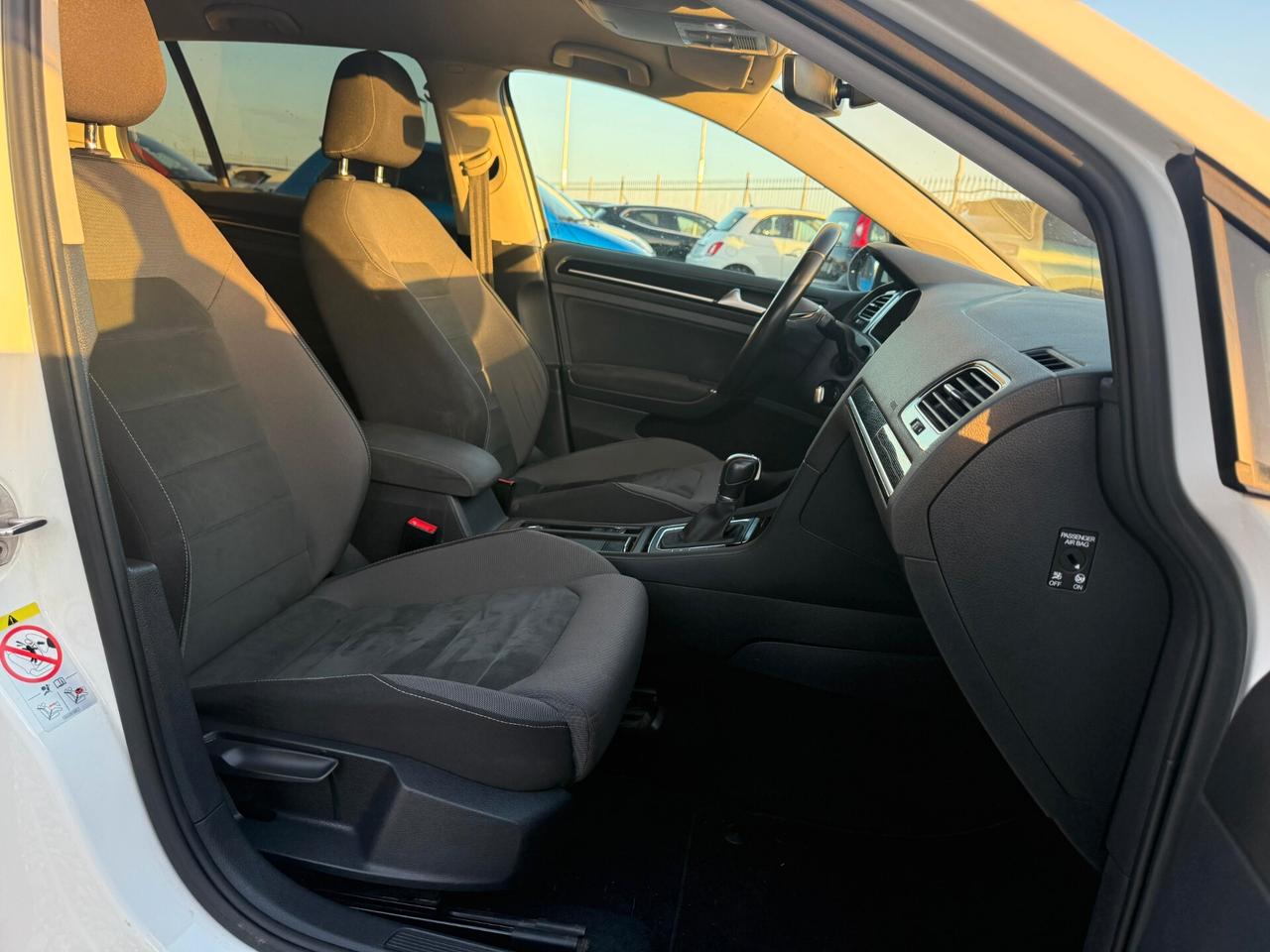 Volkswagen Golf 2.0 TDI DSG 5p. Highline BlueMotion Technology