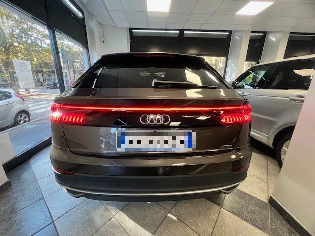 AUDI Q8 50 TDI 286 CV quattro tiptronic sport CERCHIO 22"