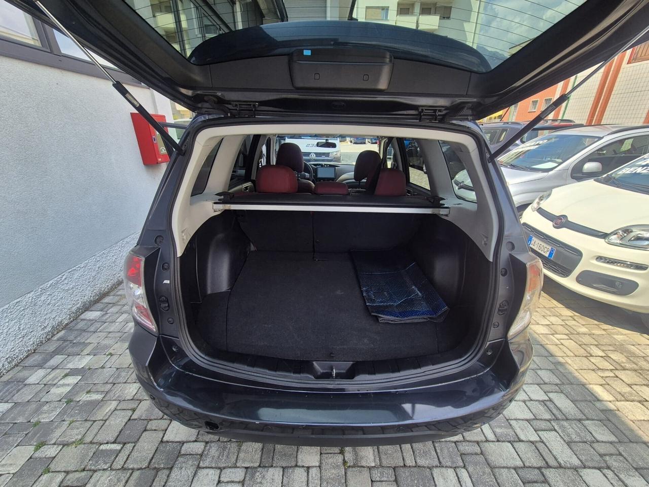 Subaru Forester 2.0D X