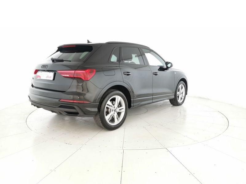 Audi Q3 45 1.4 tfsi e S Line Edition s-tronic