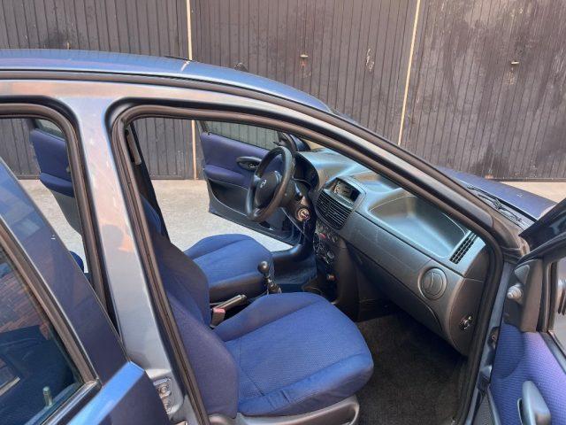 FIAT Punto 1.2i 5 porte servosterzo e clima