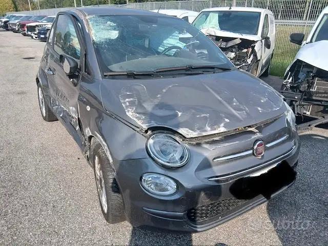 AUTO SINISTRATA