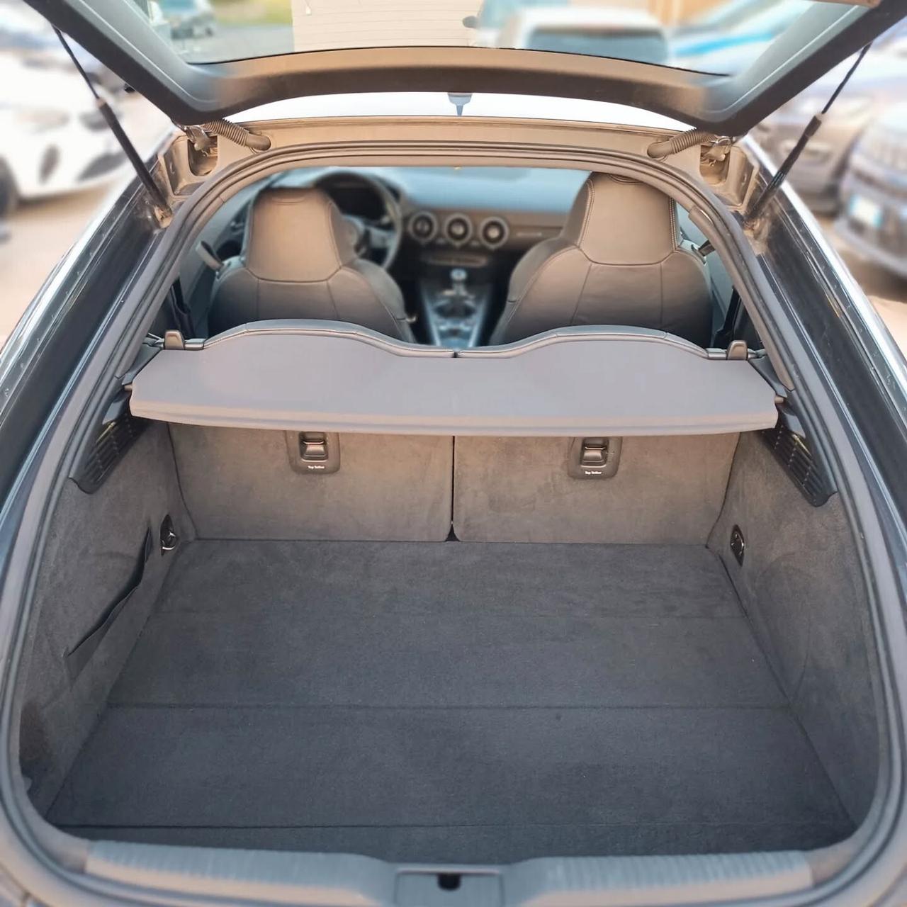 Audi TT SLINE MANUALE INTROVABILE