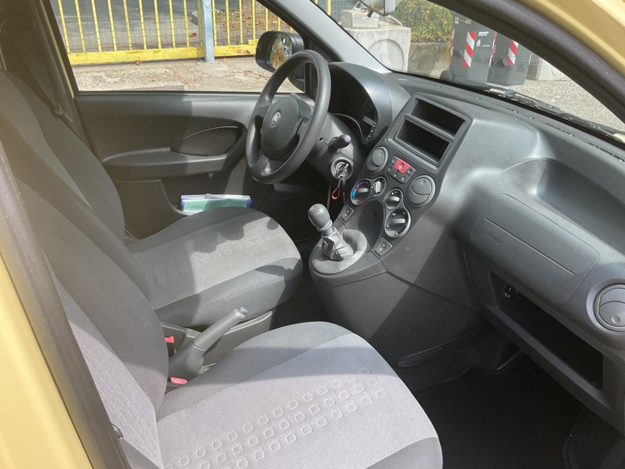 Fiat Panda 1.2 Emotion 51kw (69CV) OK NEPATENTATI