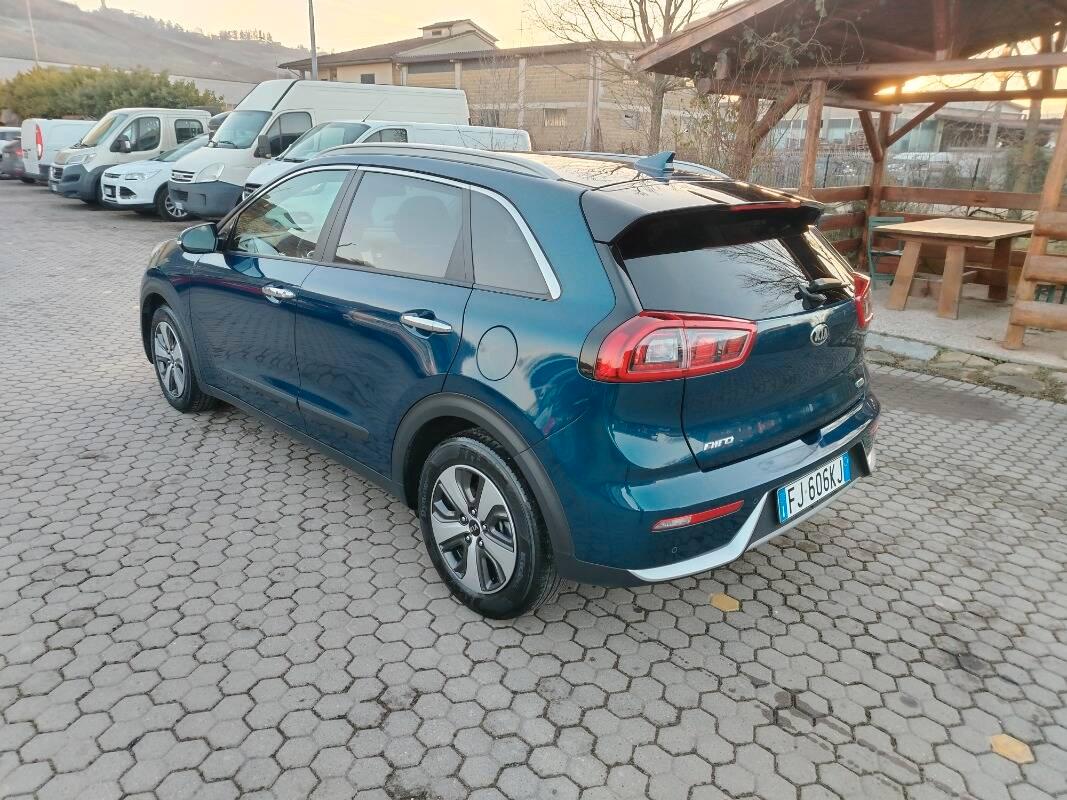 Kia Niro 1.6 gdi hev Energy dct