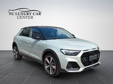 Audi A1 30 1.0 tfsi Identity Contrast 116cv s tronic
