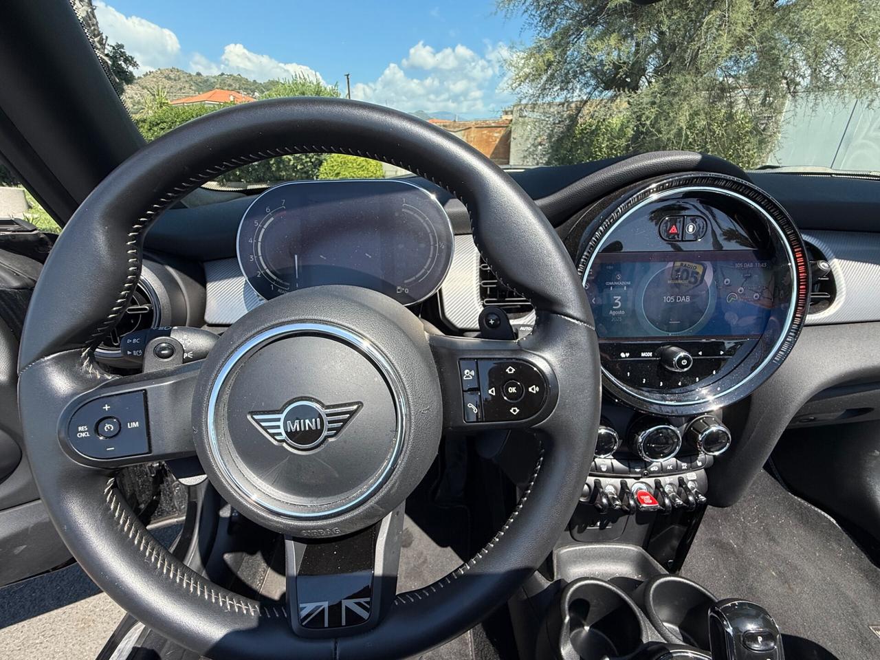 Mini 2.0 Cooper S Cabrio Yours Trim
