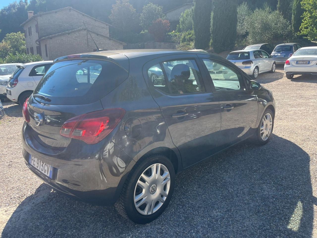 Opel Corsa 1.4 90CV GPL Tech 5 porte Innovation