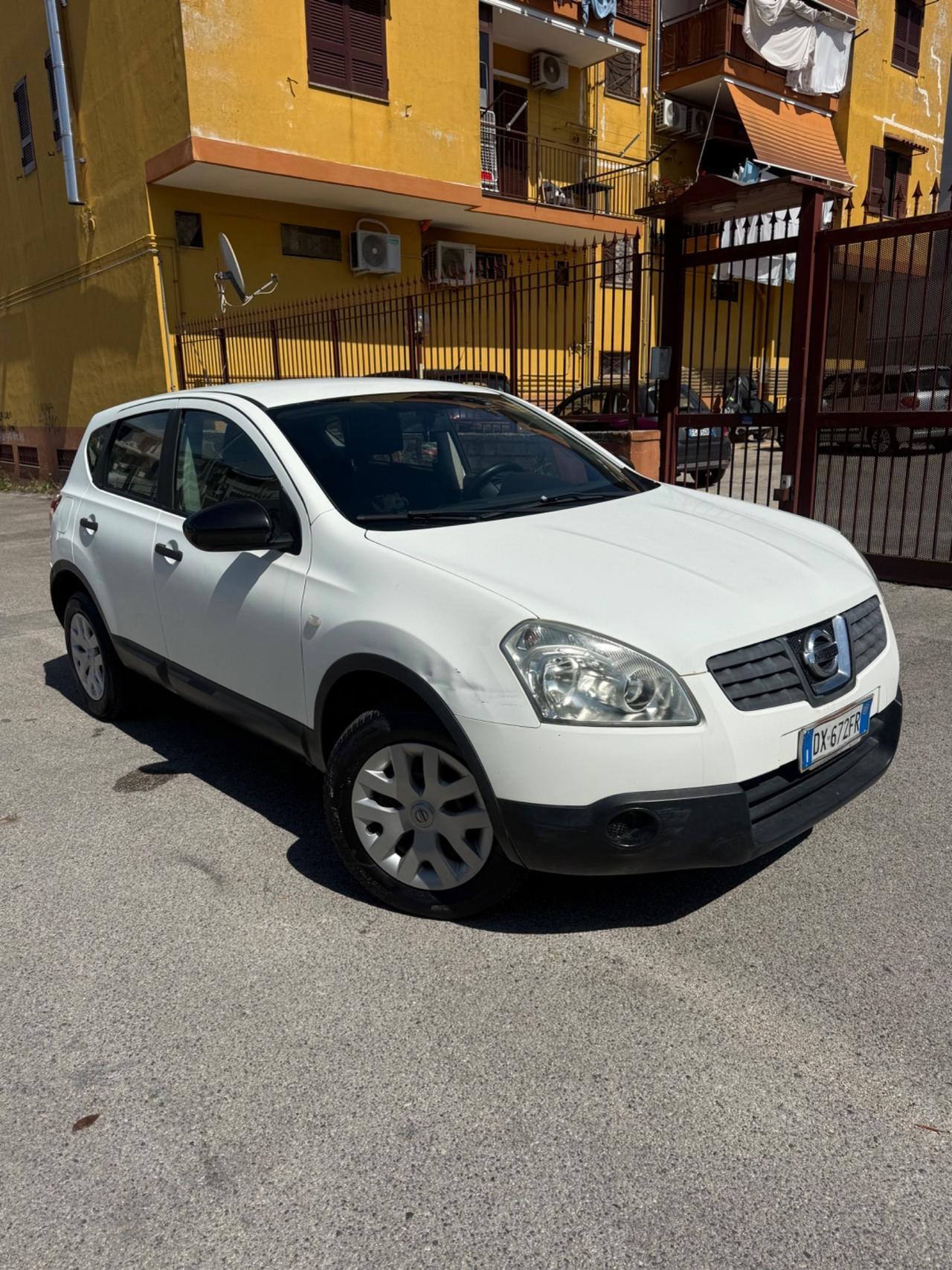 Nissan Qashqai 1.5 dCi DPF Tekna