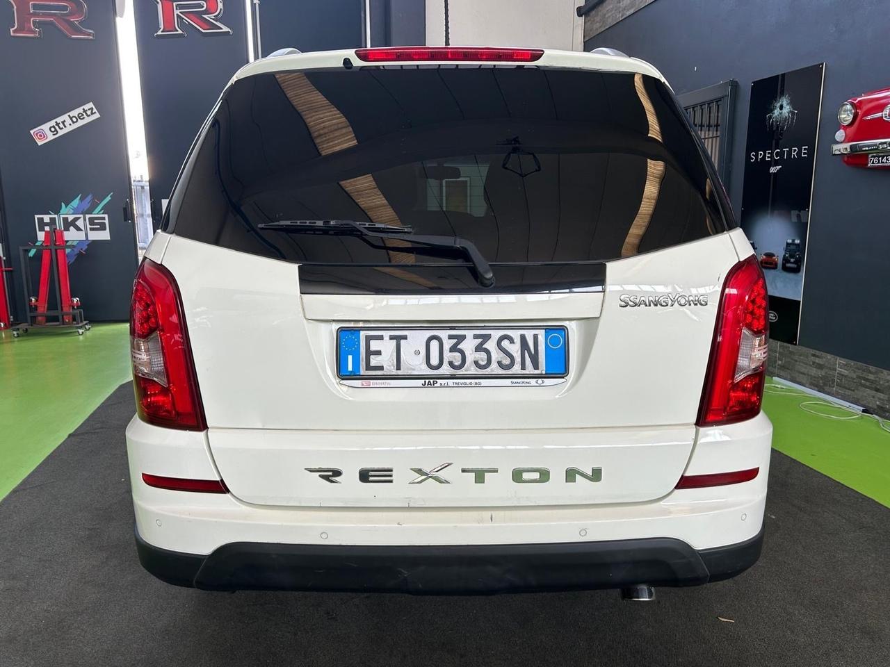 Ssangyong Rexton W 2.0 Xdi 4WD 7posti