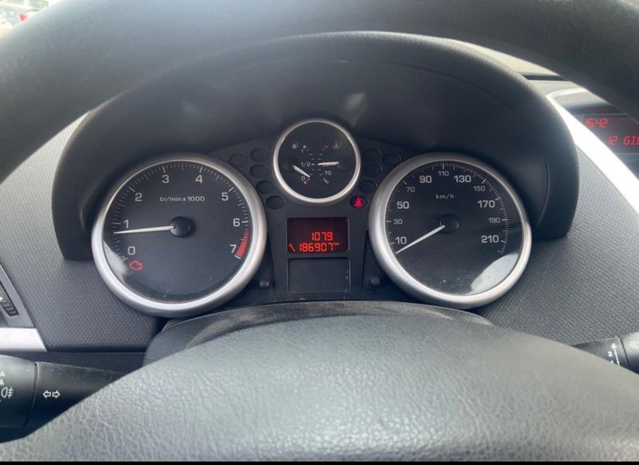 Peugeot 207 Plus 1.4 8V 75CV 5p. ECO GPL