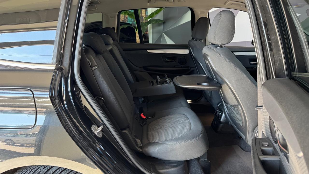 Bmw serie 2 Active Tourer 218d Sport 7 Posti
