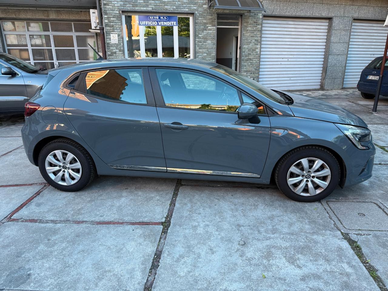 Renault Clio TCe 12V 100 CV GPL 5 porte Life OK NEOPATENTATI
