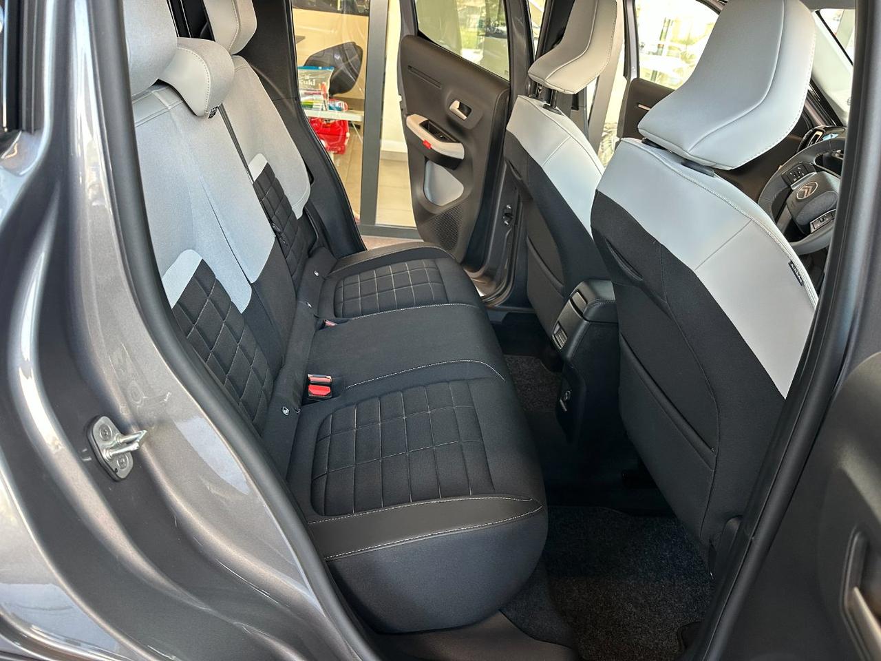 Citroen C3 1.2 hybrid Max 110cv edcs6