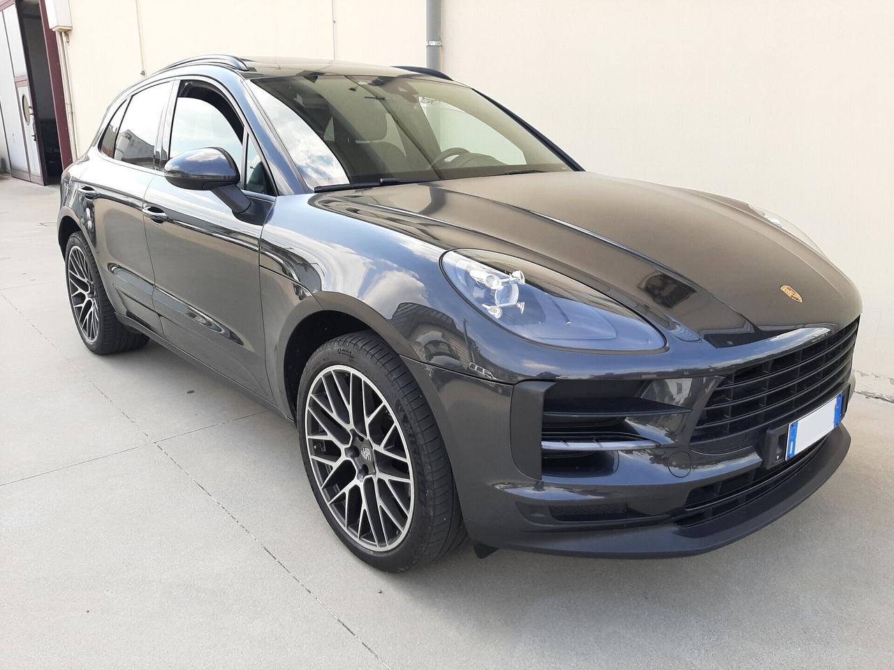 Porsche Macan 2.0 Turbo PDK 245cv MY 2019