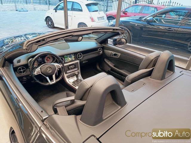 MERCEDES-BENZ SLK 200 CGI Edition1