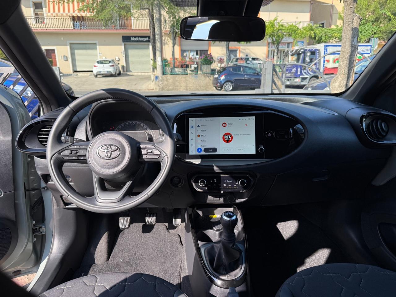 Toyota Aygo X 1.0 VVT-i 72 CV 5 porte Lounge Air