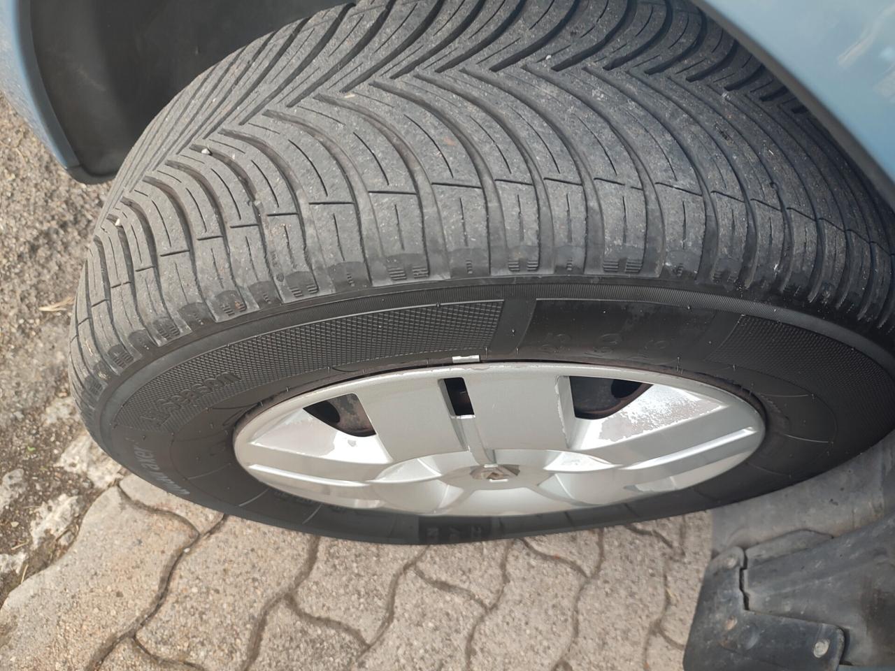 RENAULT ESPACE 2004 1,9 DIESEL 7POSTI SPAZIOSA