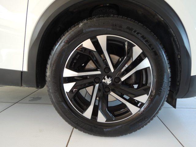 PEUGEOT 2008 PureTech 130 S&S Allure Pack