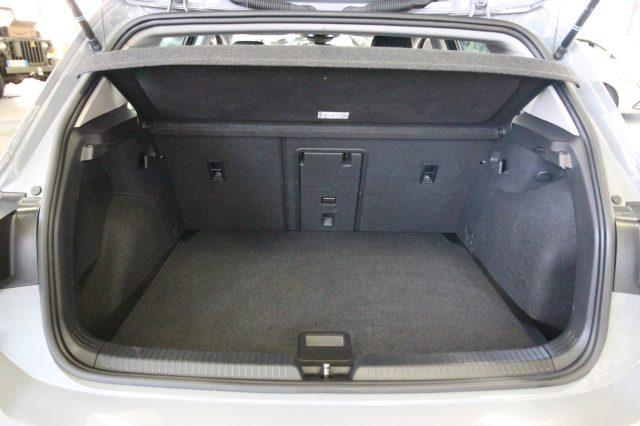 VOLKSWAGEN Golf 1.5 TSI EVO ACT Life 130 CV