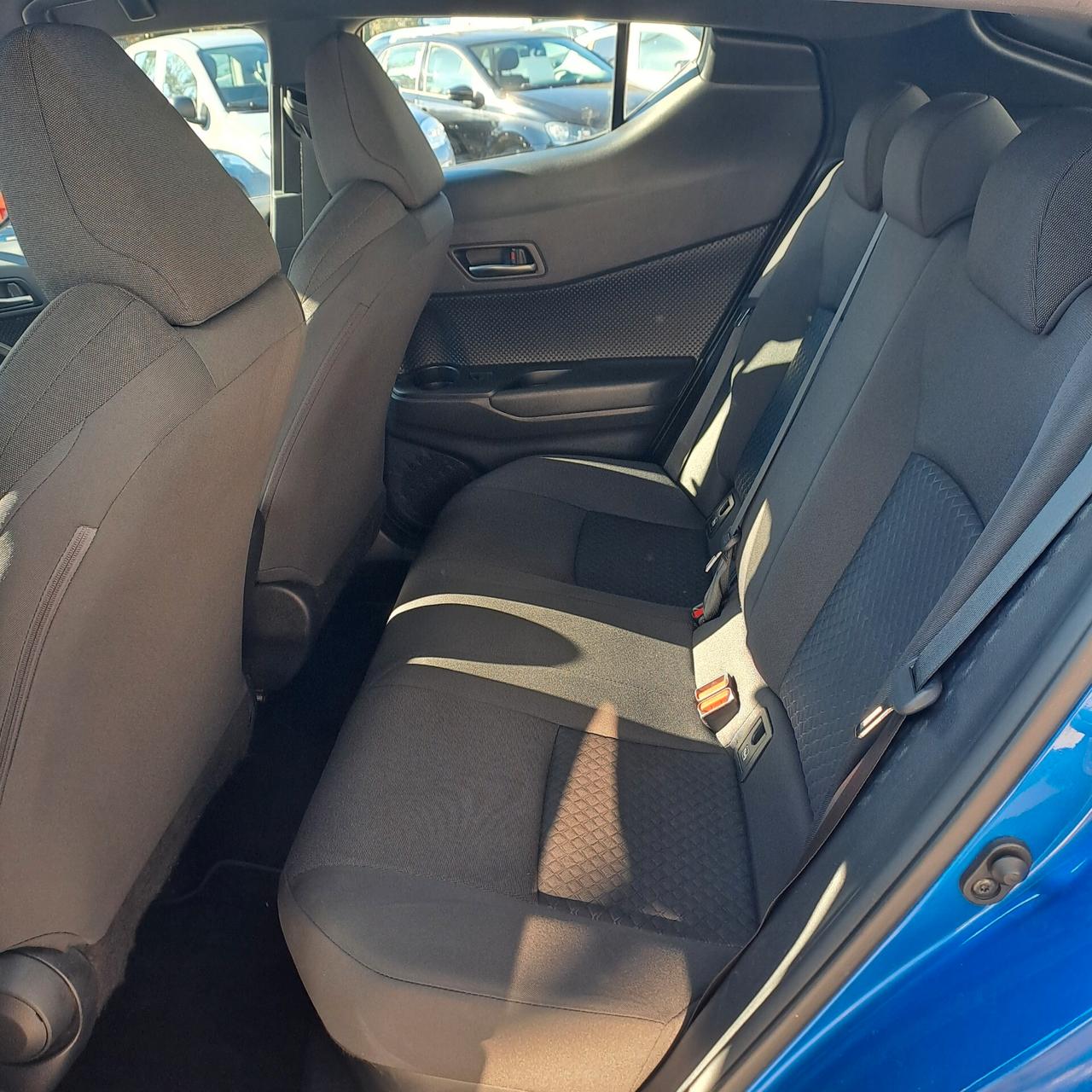 Toyota Ch-R 1.8 Hybrid 122Cv Business