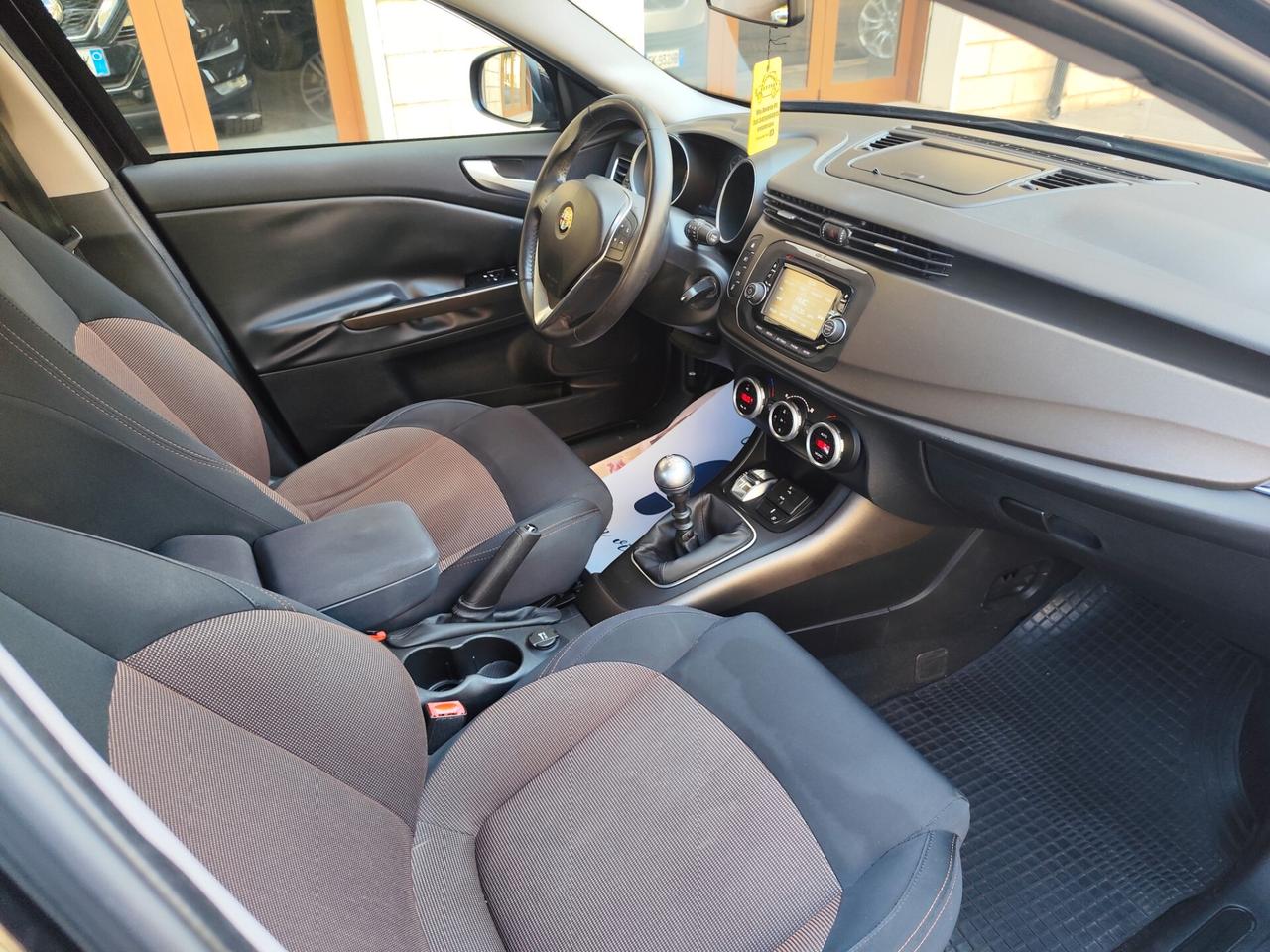 Alfa Romeo Giulietta 1.6 JTDm-2 105CV Distinctive