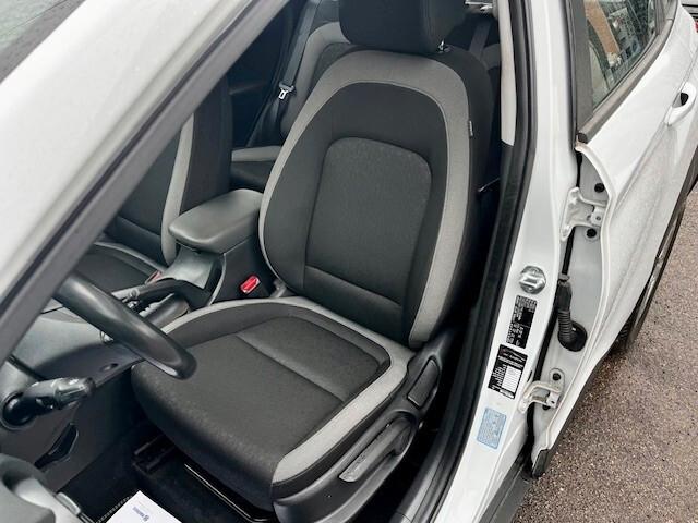 Hyundai KONA 1.0 t-gdi Classic 2wd 120cv "TAGLIANDI HYUNDAI"