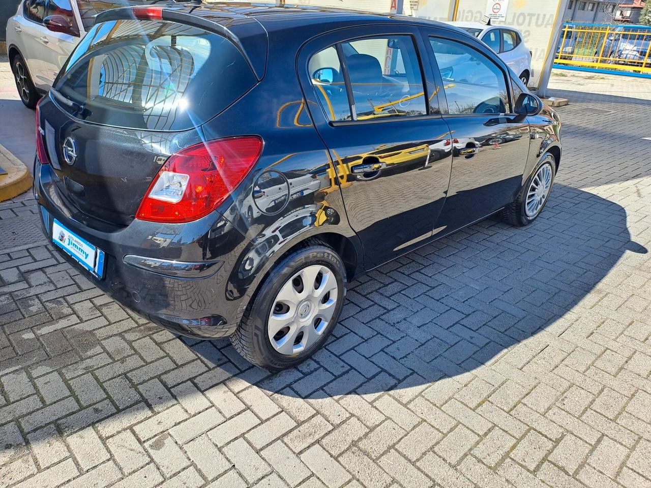 Opel Corsa 1.2 85CV 5 porte GPL-TECH Edition