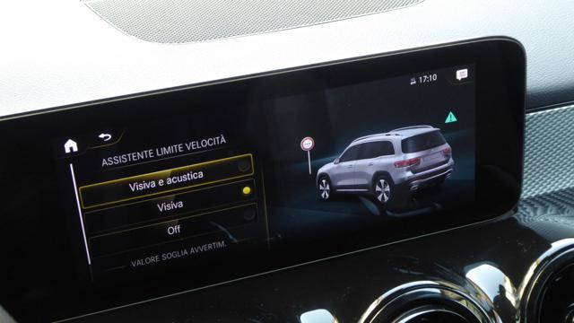 MERCEDES-BENZ GLB 200 d Automatic Sport