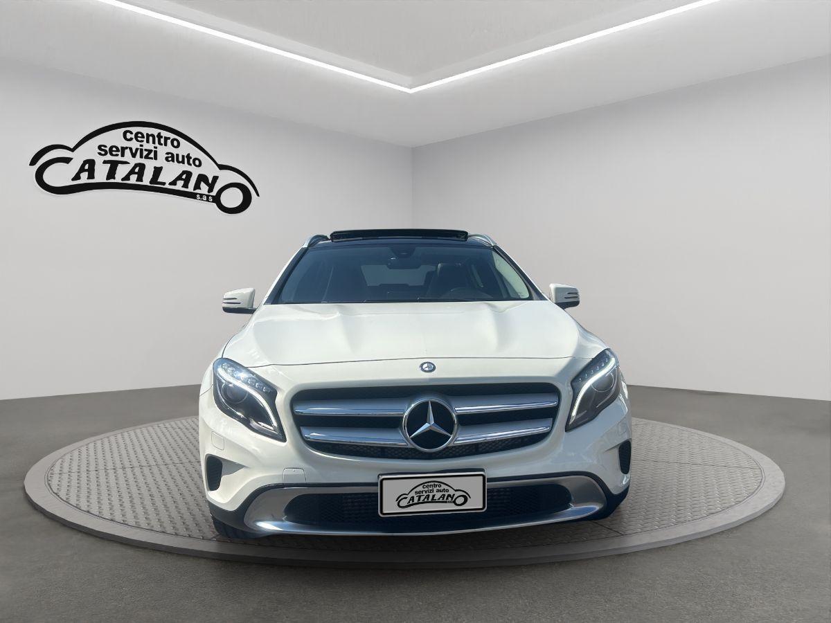 MERCEDES - Classe GLA - GLA 200 d 136CV Premium
