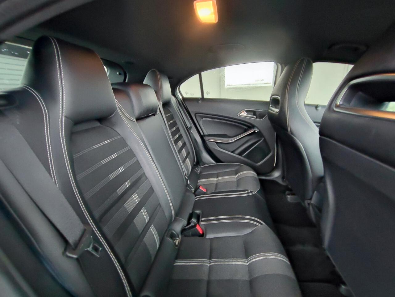 Mercedes-benz A 160 d Automatic Premium