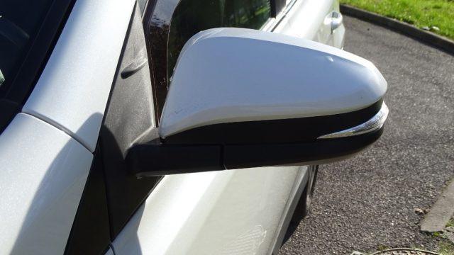 TOYOTA RAV 4 2.0 D-4D 2WD 143cv, versione "Lounge", Garanzia..